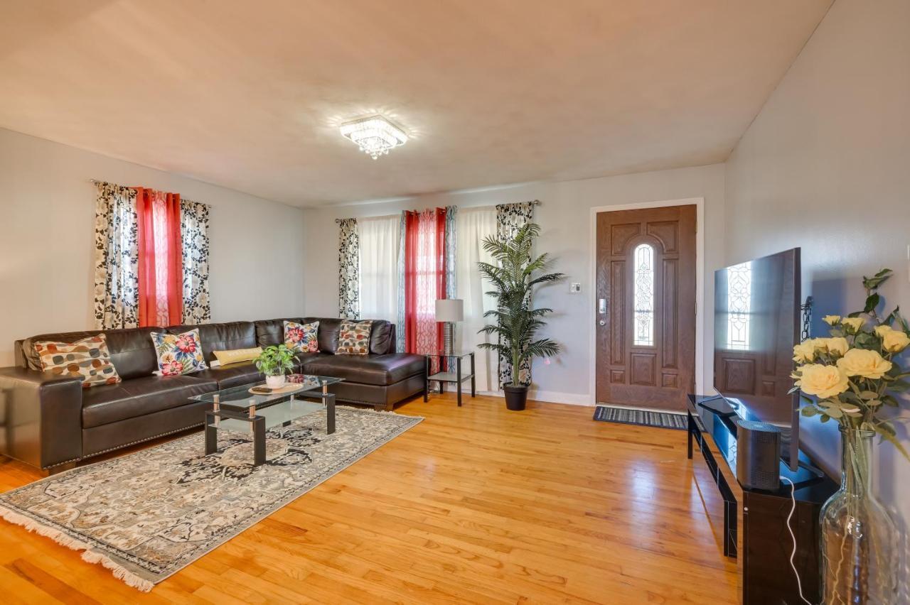 Convenient Hummelstown Home With Deck! Exterior photo